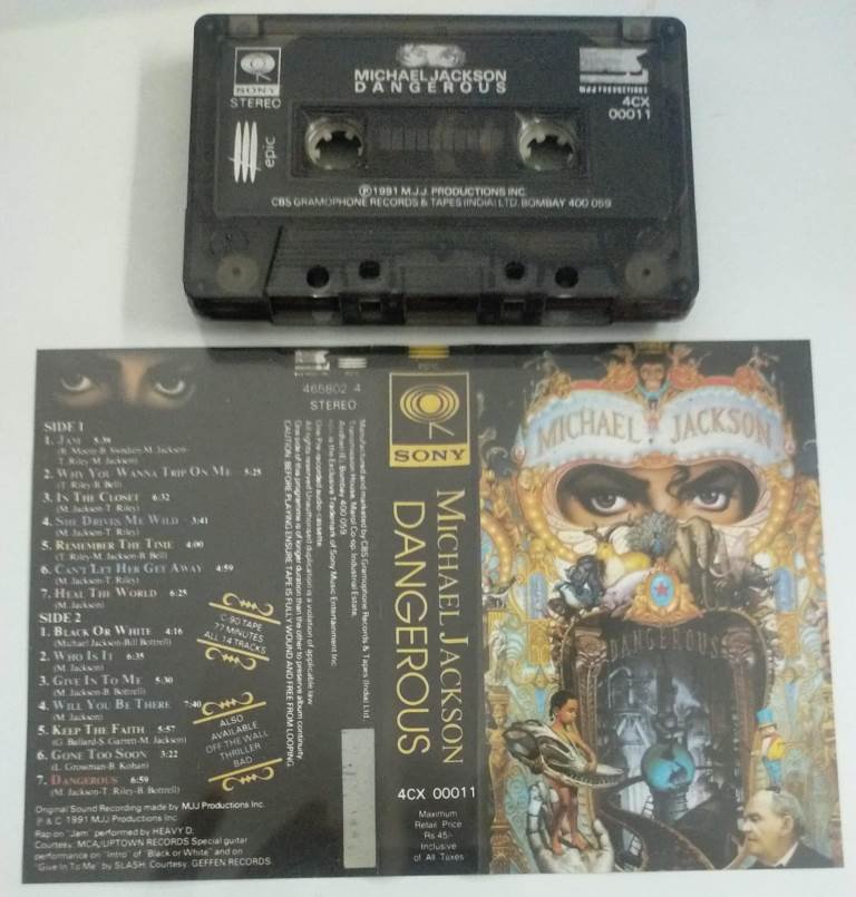 Michael Jackson Dangerous English Audio Cassette - Audio Cassettes ...